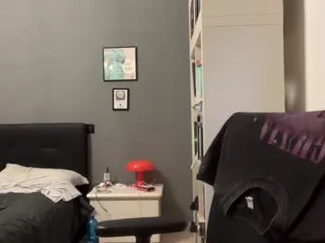 Mingo_in_wonderland preview thumbnail