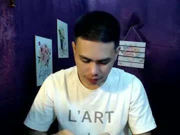 Mr_hunky_hotstuff69 live cam preview