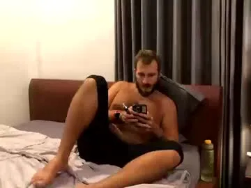 Mrmaxiy live cam preview