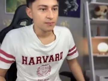 Noah_magno live cam preview