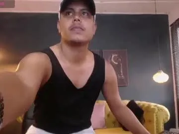 Noah_oliver1 live cam preview