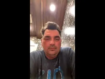 Oliverclothesoff1211 preview thumbnail