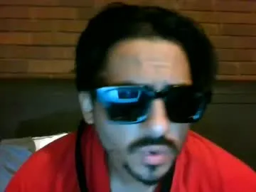 Orionthehunterredblack live cam preview
