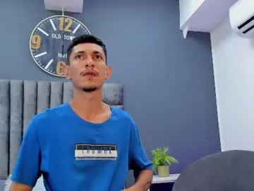 Raf__koons live cam preview
