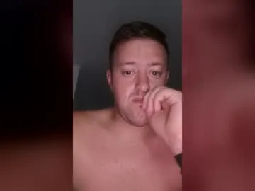 Razvanfcsb live cam preview