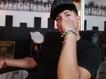 Ren_storm live cam preview