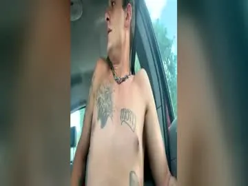 Richardstrong94 live cam preview