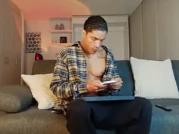 Roby_millerr live cam preview