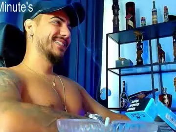 Romaniamaster1 live cam preview