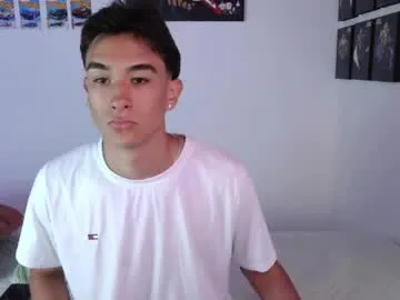 Ryan_valentine17 live cam preview