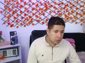 Samuel_aries live cam preview