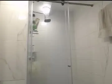 Santii_rose live cam preview