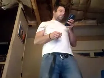 Sexyasshandyman2 live cam preview