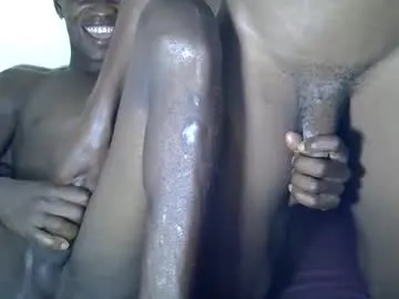Sexytwinks5 live cam preview