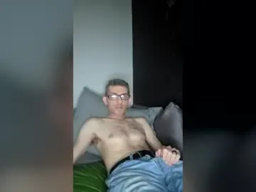 Slimdaddy_4u live cam preview