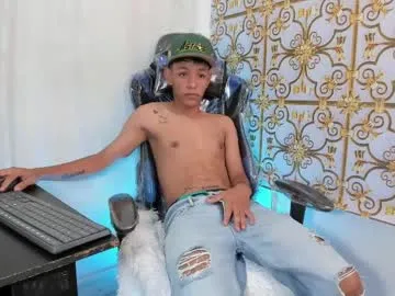 Slimlatino_ preview thumbnail