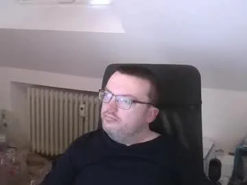 Still_alive1985 live cam preview