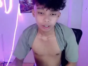 Sweet_axcel143 live cam preview