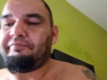 Tazzysdaddy live cam preview