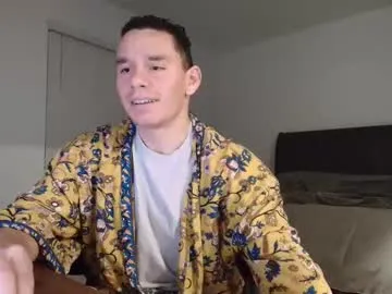 Theshortking01 live cam