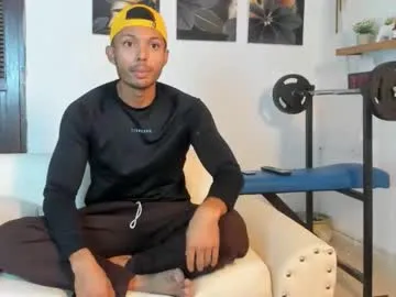 Titobell10 live cam preview