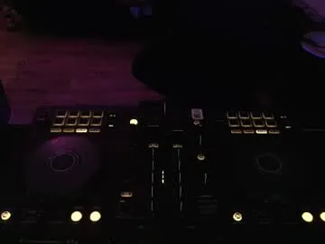 Tobi676 preview thumbnail