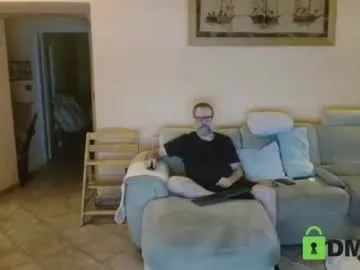 Tomasmilian77 live cam preview
