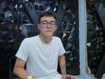 Tylercross_ live cam preview