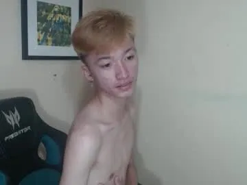 Urasian_ladyboyxxx live cam preview