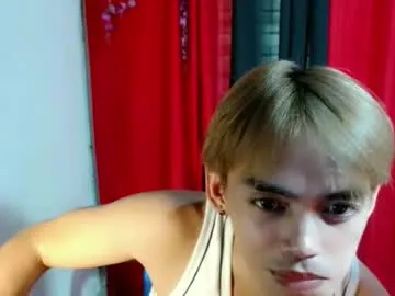 Urhunky_boy live cam preview