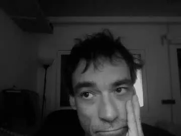 Uthonn preview thumbnail