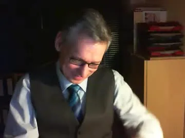 Wetsuitedman preview thumbnail