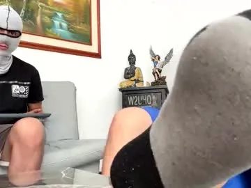 Yeisongomezz live cam preview
